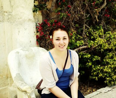 Studentin in San Anton Gardens and Palace