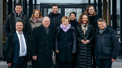 Gemeinsam mit den Hochschulen aus Deggendorf und Mittweida, sowie der TeleskopEffekt GmbH sondierte die OTH Amberg-Weiden die Möglichkeiten für gemeinsame Projekte zur Gründungsförderung